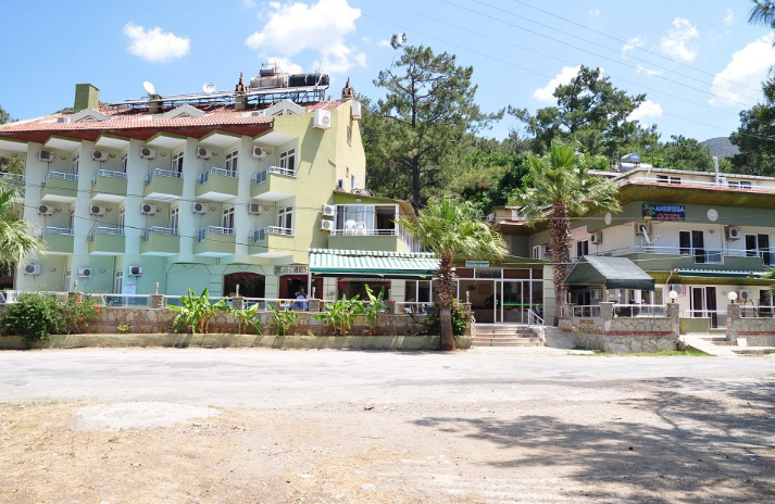 Anerissa Hotel - 3