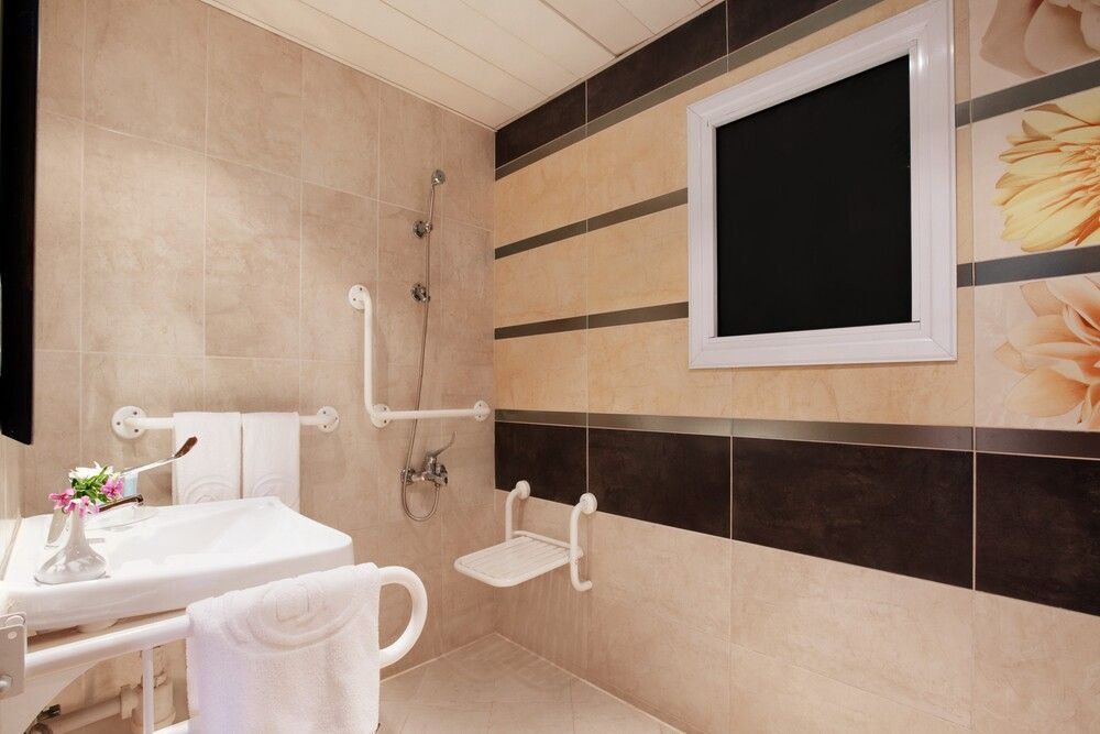 HURGHADA LONG BEACH RESORT - 216