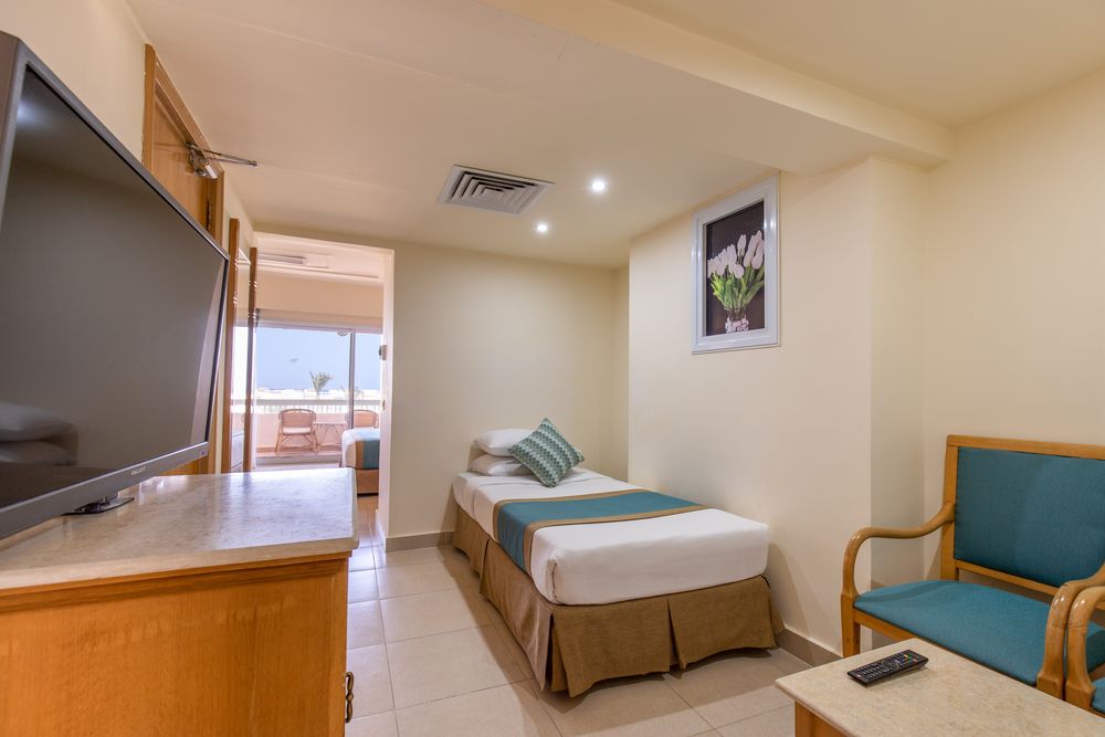 HURGHADA LONG BEACH RESORT - 206