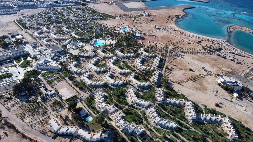 HURGHADA LONG BEACH RESORT - 3