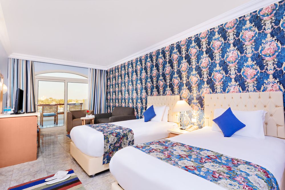 ROYAL LAGOONS RESORT & AQUA PARK - 31