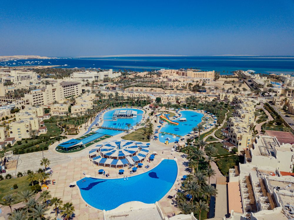 ROYAL LAGOONS RESORT & AQUA PARK - 7