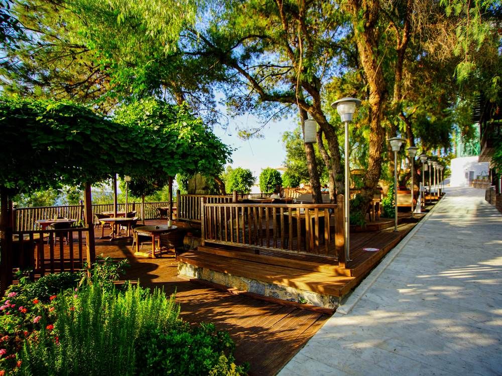 Blue Dreams Resort & Spa - 40