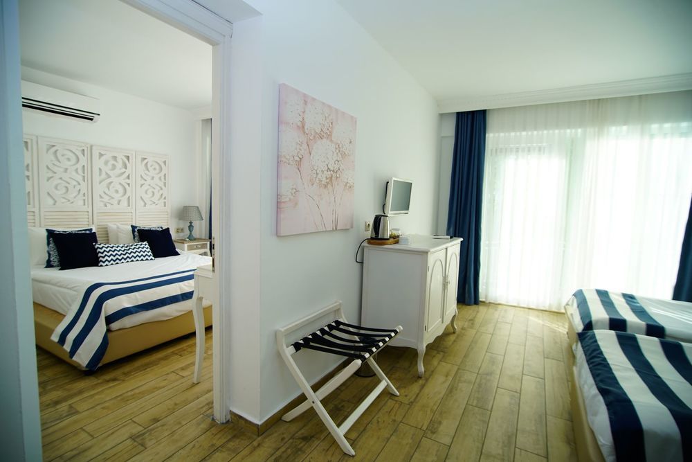 Blue Dreams Resort & Spa - 100