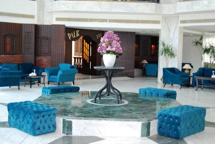 CATARACT RESORT - 5