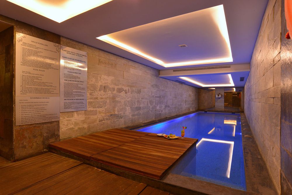 Pera Tulip Hotel - 24