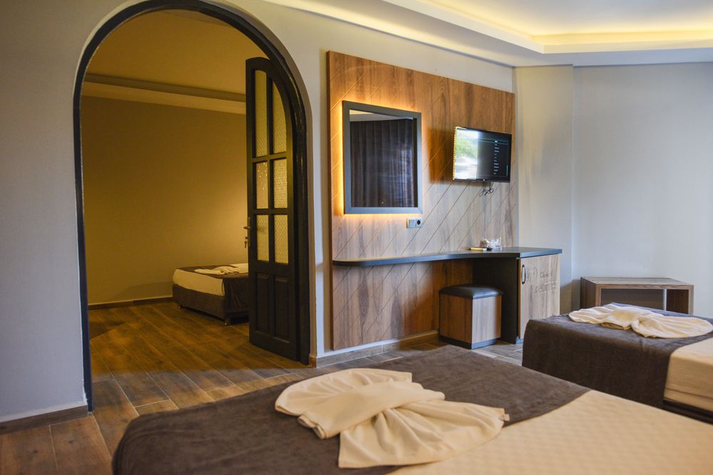 Kleopatra Fatih - 38