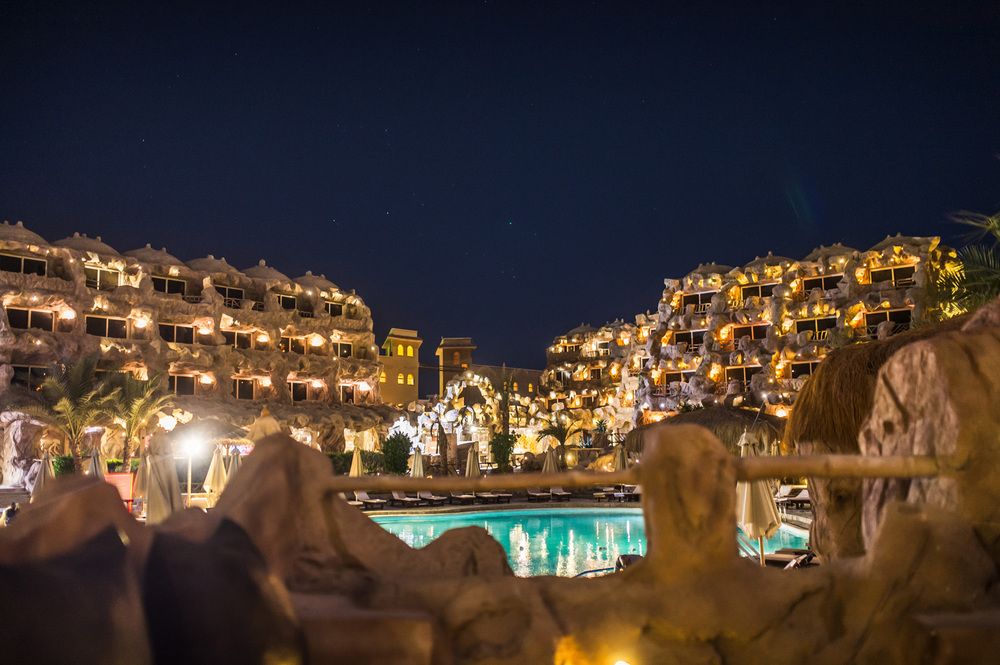 CAVES BEACH RESORT (only adults 16+) - 22