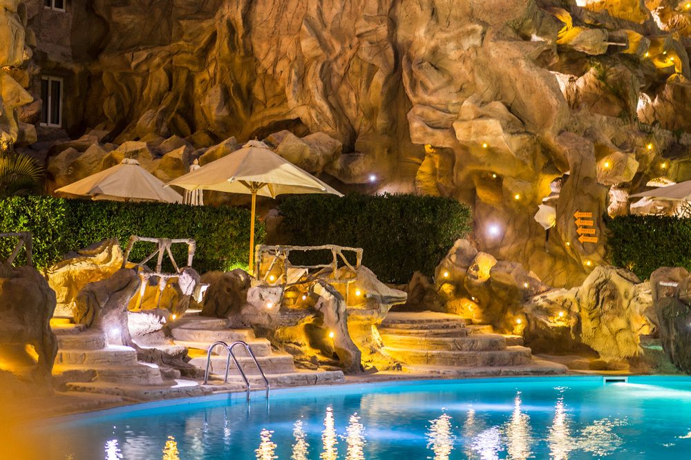 CAVES BEACH RESORT (only adults 16+) - 18