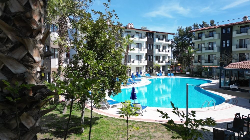 Lemas Suite Hotel - 9