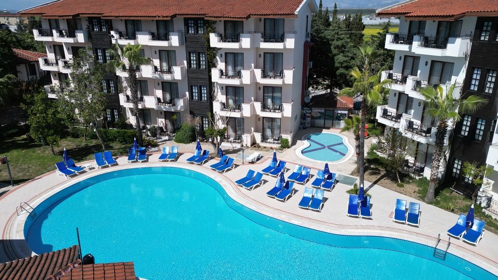 Lemas Suite Hotel - 8