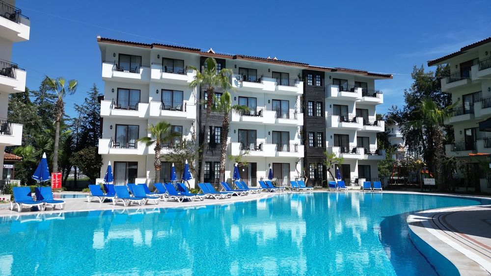 Lemas Suite Hotel - 10