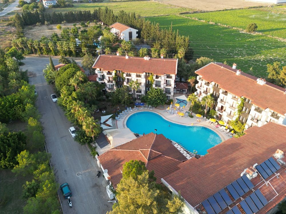 Lemas Suite Hotel - 3