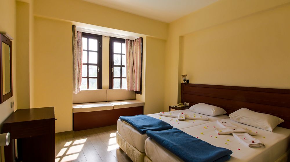 Lemas Suite Hotel - 33