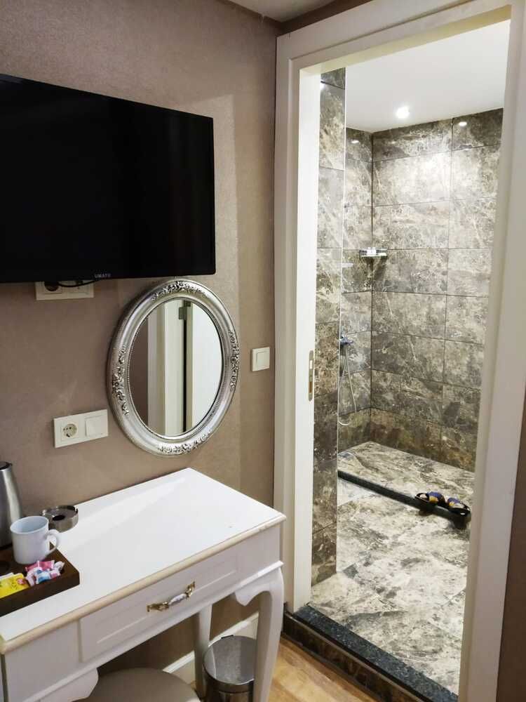 Sun Comfort Hotel - 11