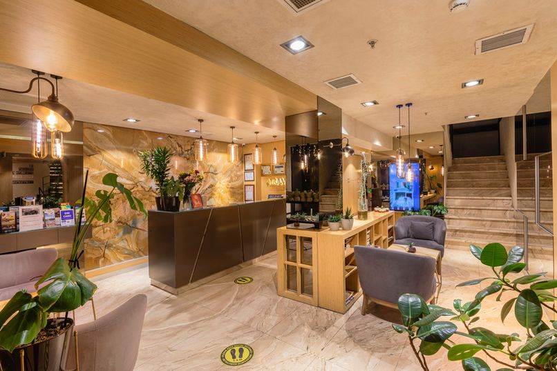 Ayramin Deluxe Hotel (ex. Ayramin Hotel) - 1