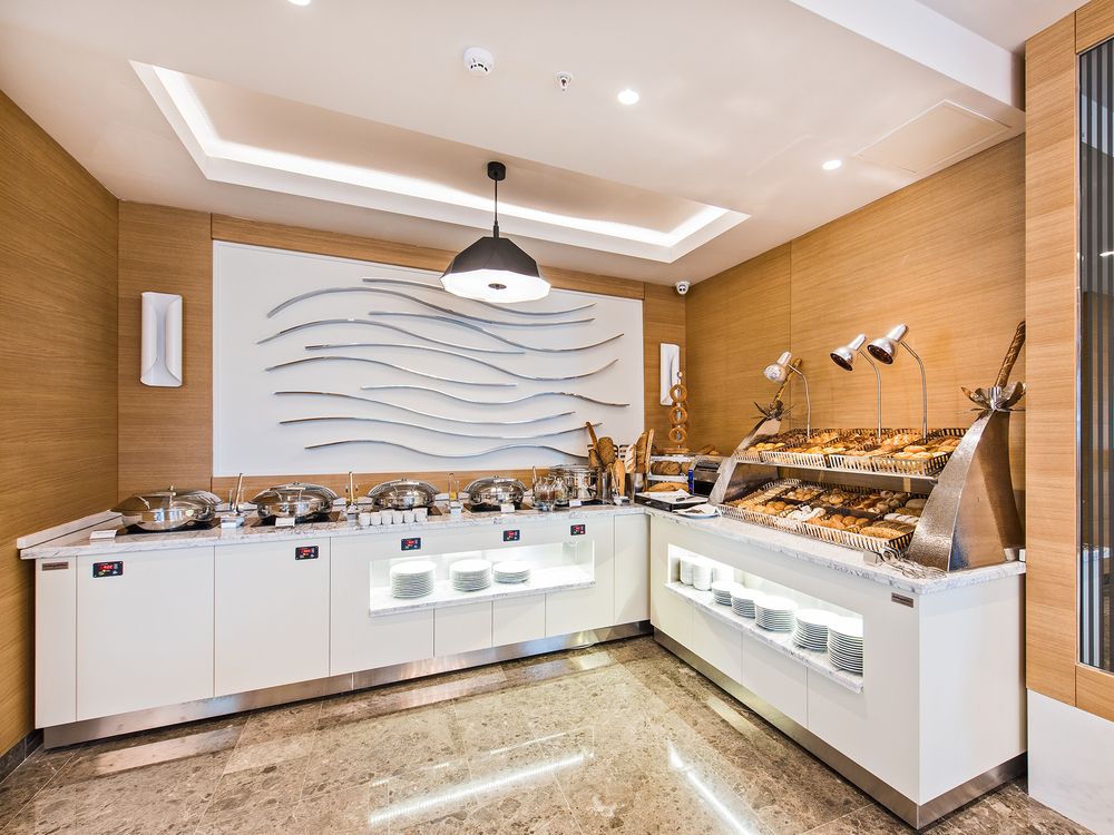 Elite World Marmaris (only adults 16+) - 17