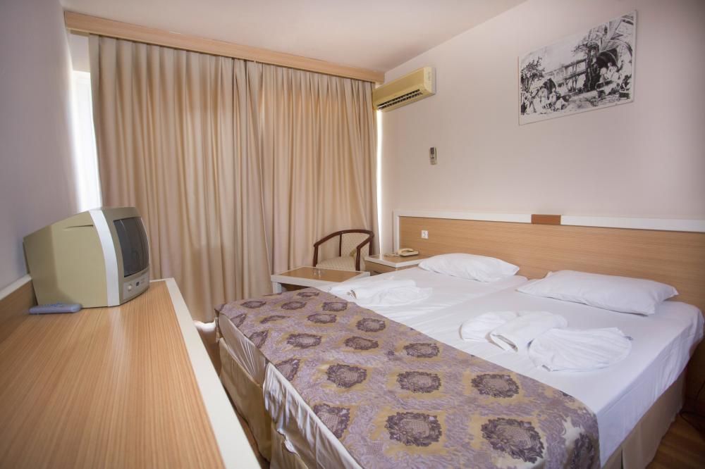 Tuntas Beach Hotel - 21