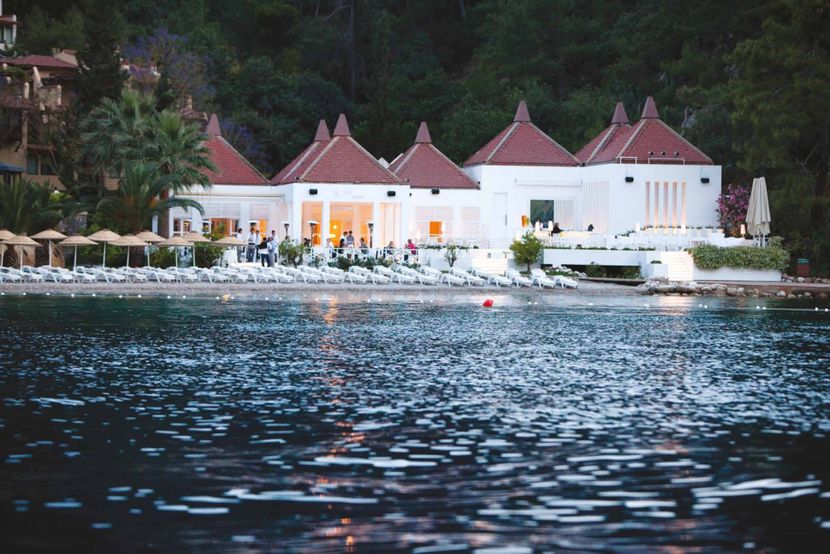 Hillside Beach Club - 6