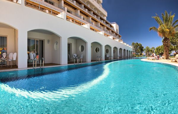 Batihan Beach Resort & Spa - 2