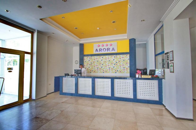 Arora Hotel - 3