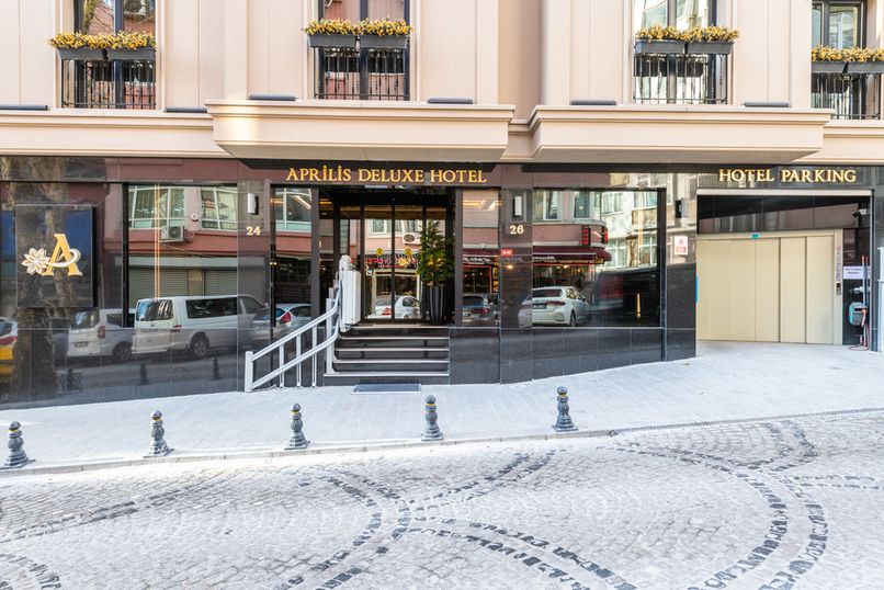Aprilis Deluxe Hotel - 3