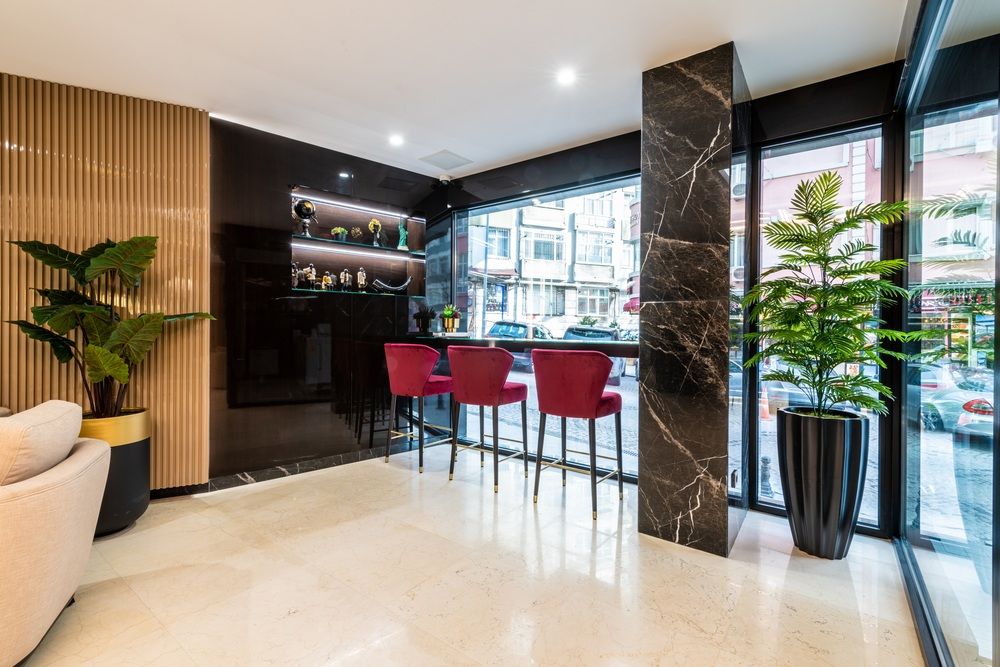 Aprilis Deluxe Hotel - 7