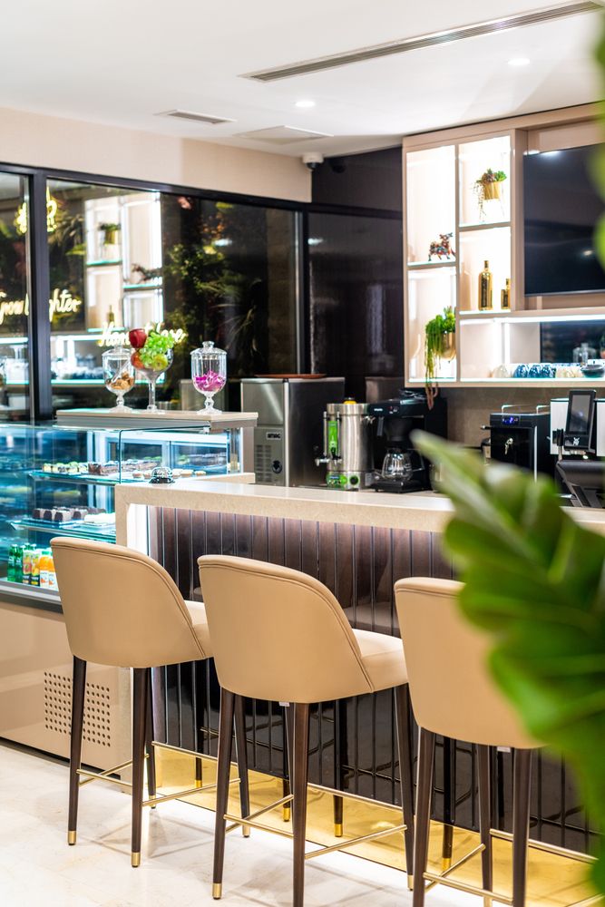 Aprilis Deluxe Hotel - 15