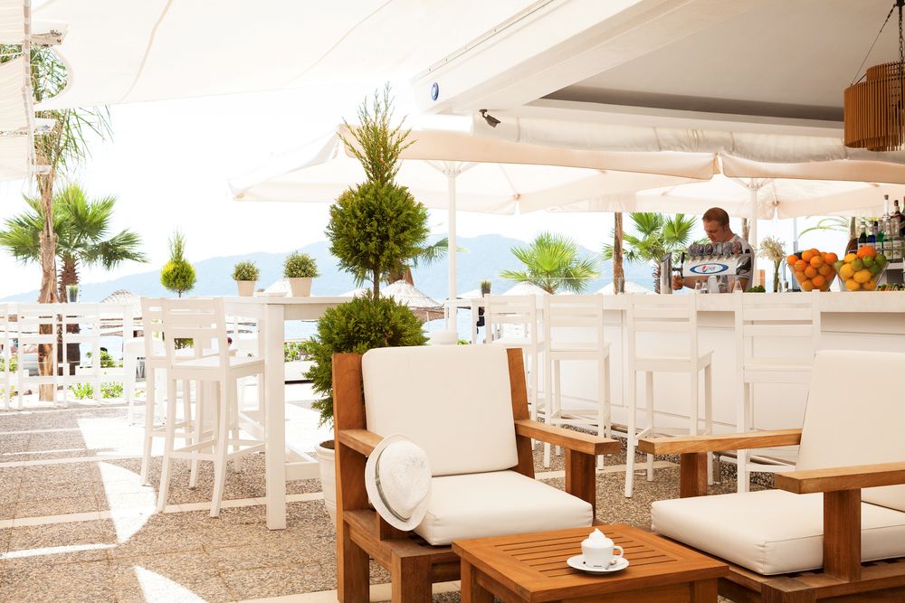 The Beach Front Hotel (only adults 16+) - 9