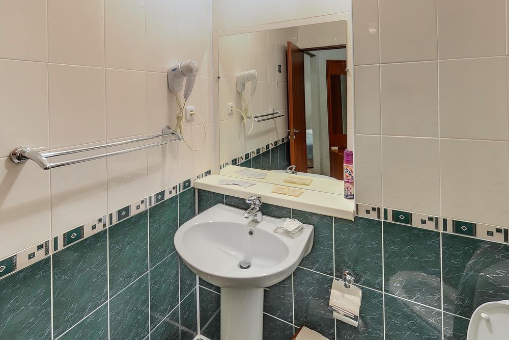 ЧЕРНОМОРЬЕ, пансионат - 106