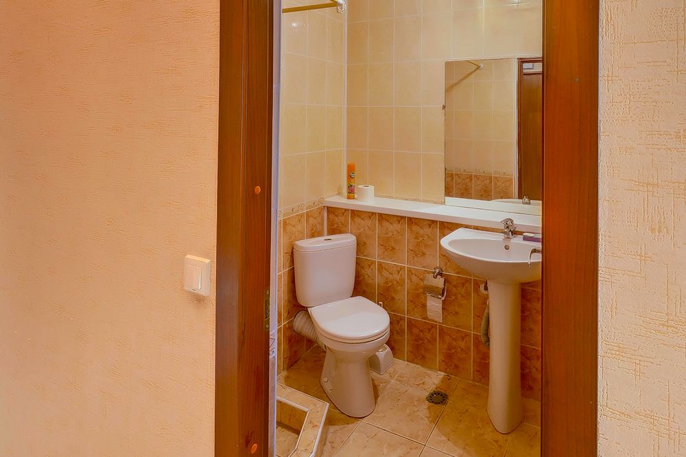 ЧЕРНОМОРЬЕ, пансионат - 104