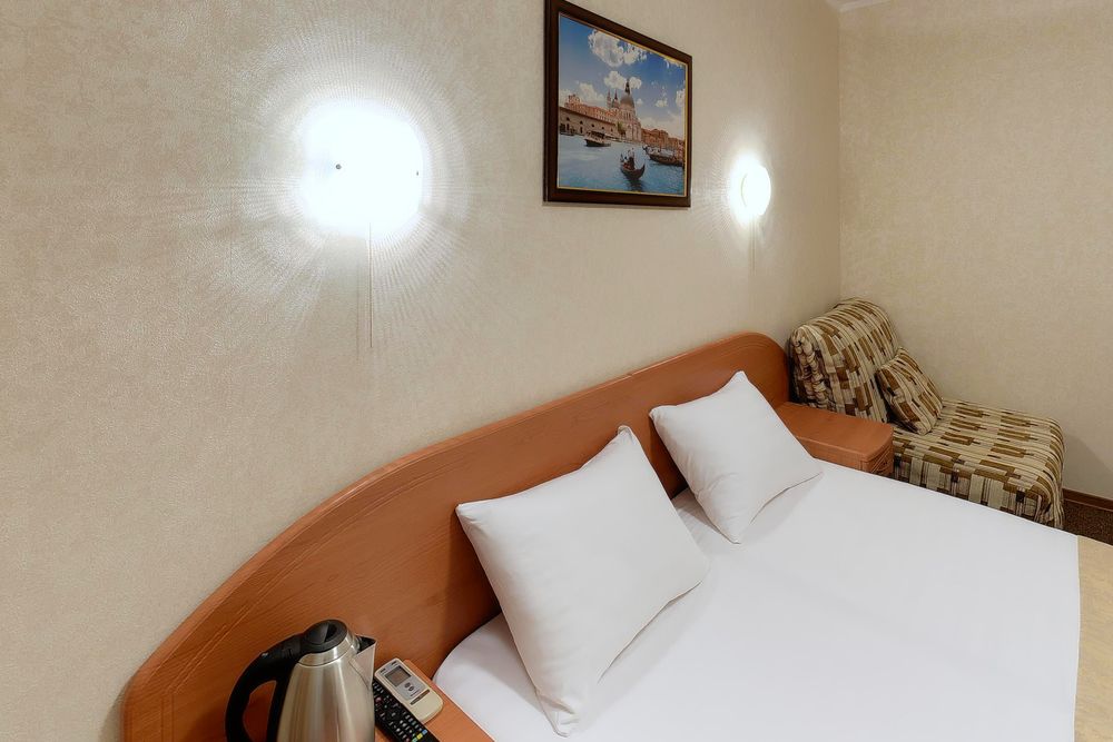 ЧЕРНОМОРЬЕ, пансионат - 70