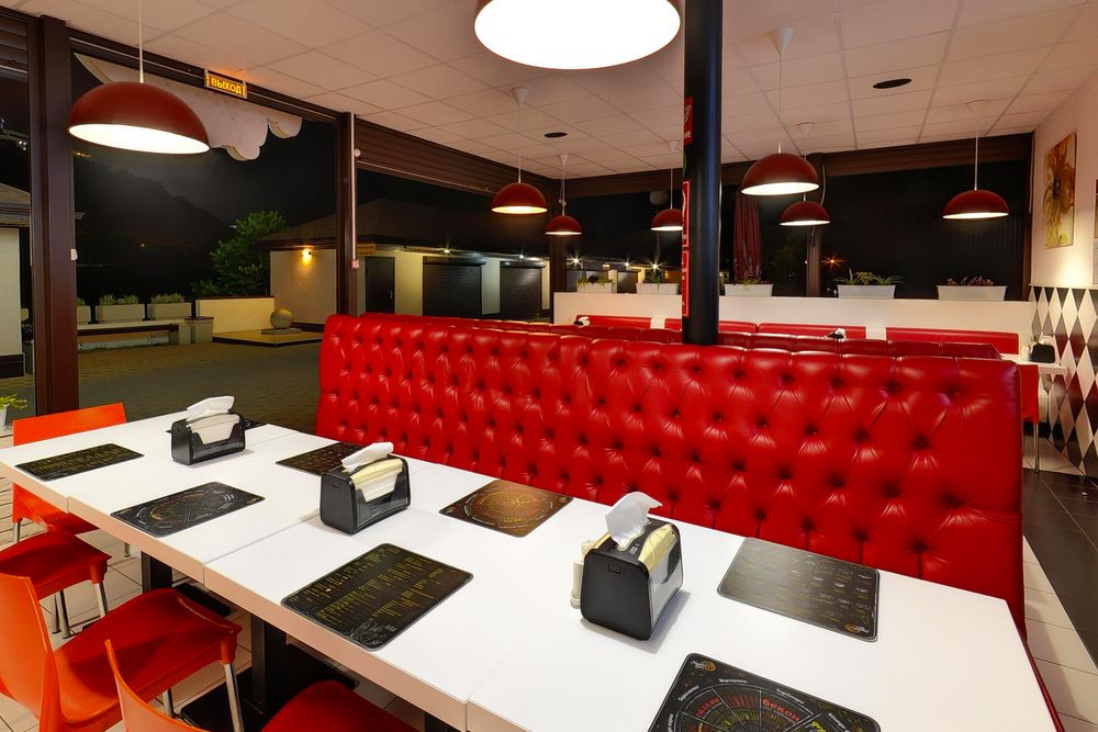 ЧЕРНОМОРЬЕ, пансионат - 53