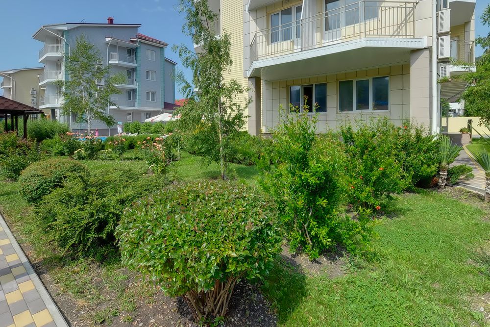 ЧЕРНОМОРЬЕ, пансионат - 4