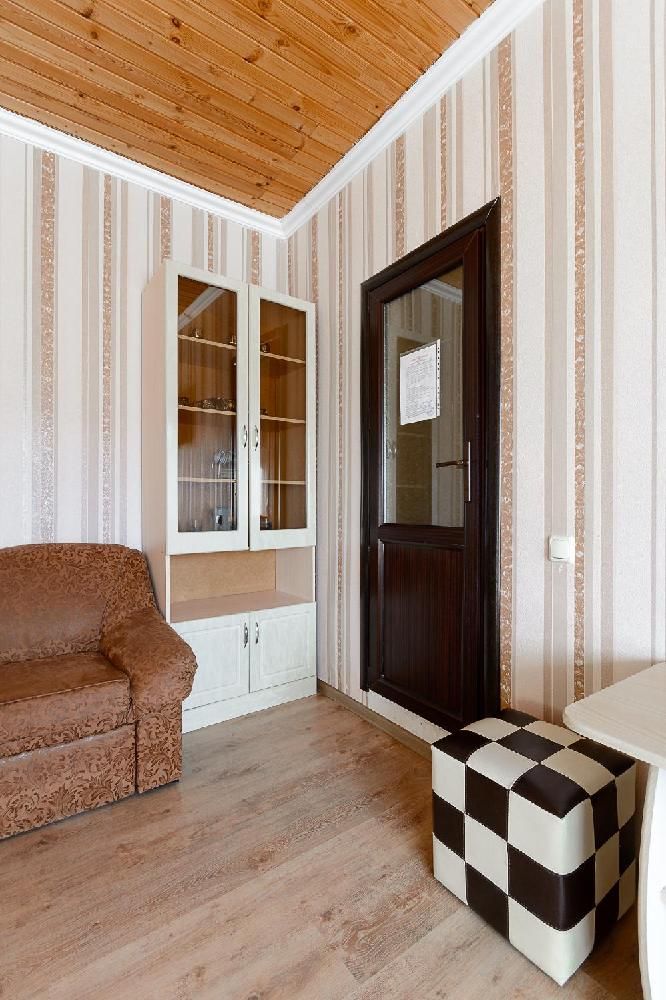 ДУБОК, гостиничный комплекс - 80