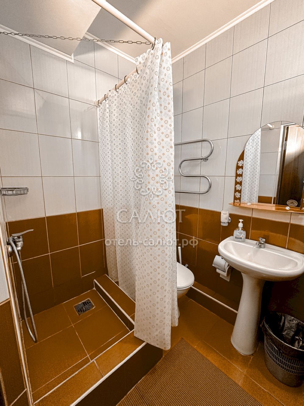 САЛЮТ, гостиничный комплекс - 40