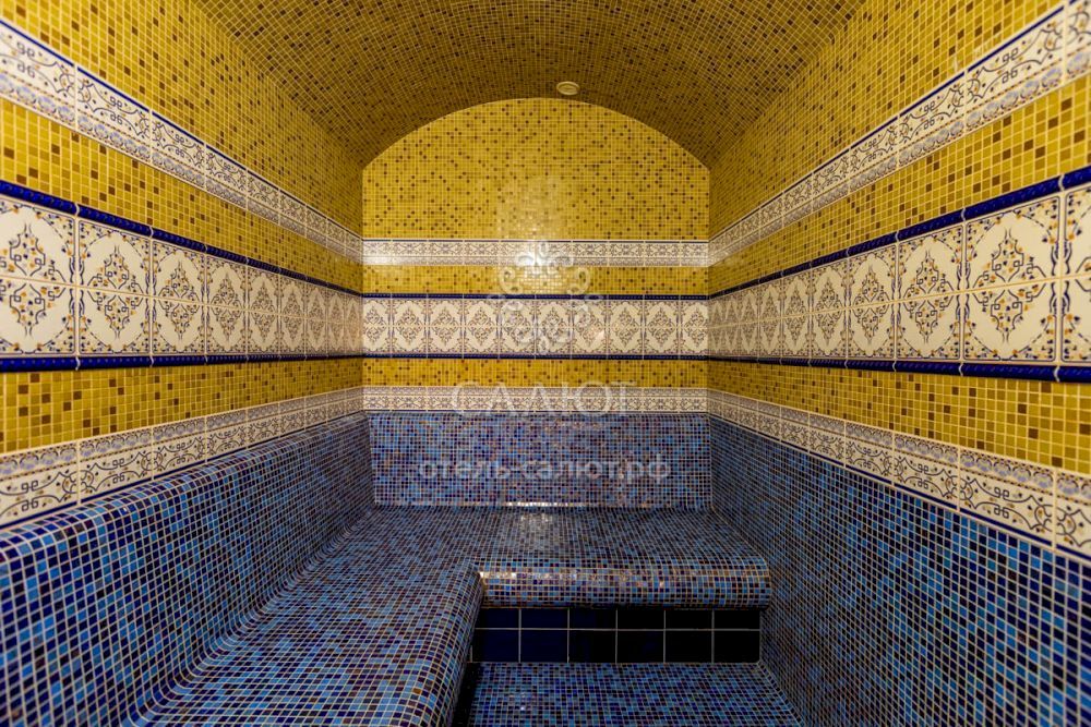 САЛЮТ, гостиничный комплекс - 19