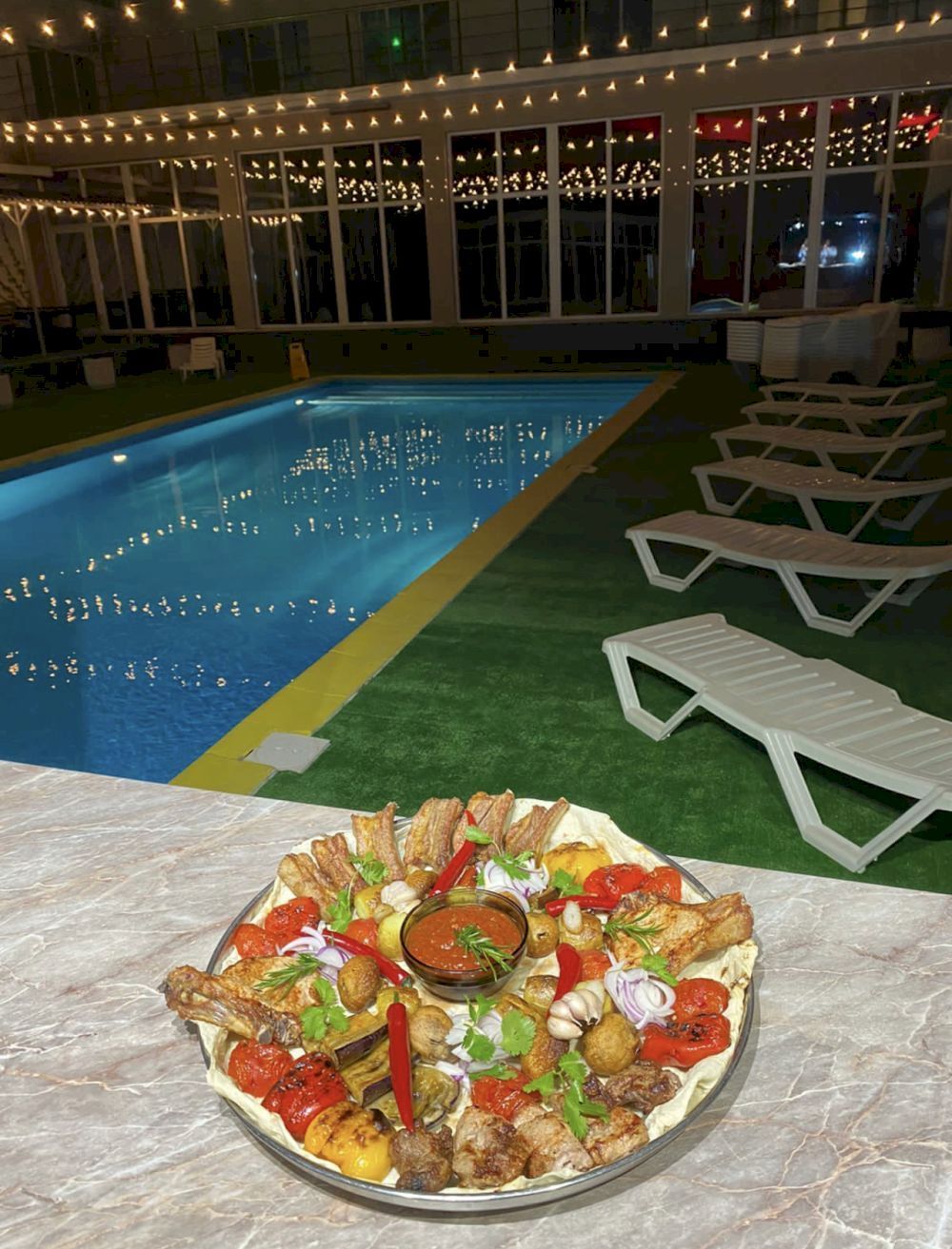 САЛЮТ, гостиничный комплекс - 11