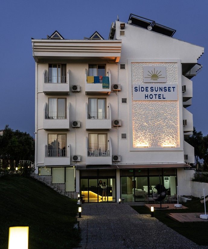 Azalia Garden Side - 3