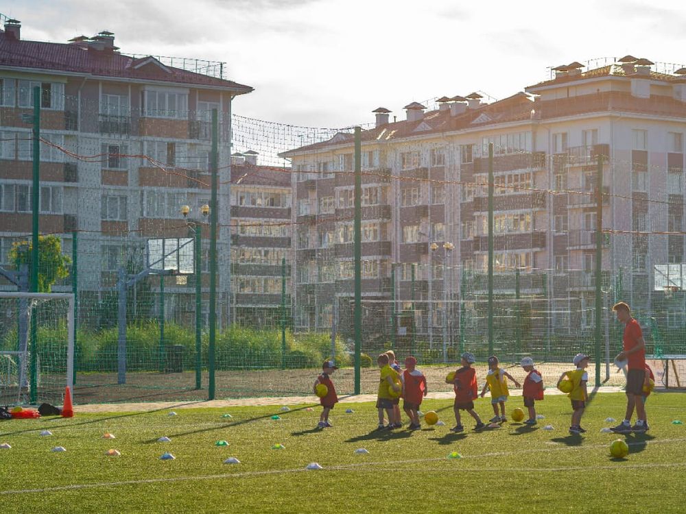 ГОРОД-ОТЕЛЬ БАРХАТНЫЕ СЕЗОНЫ, квартал Спортивный - 35