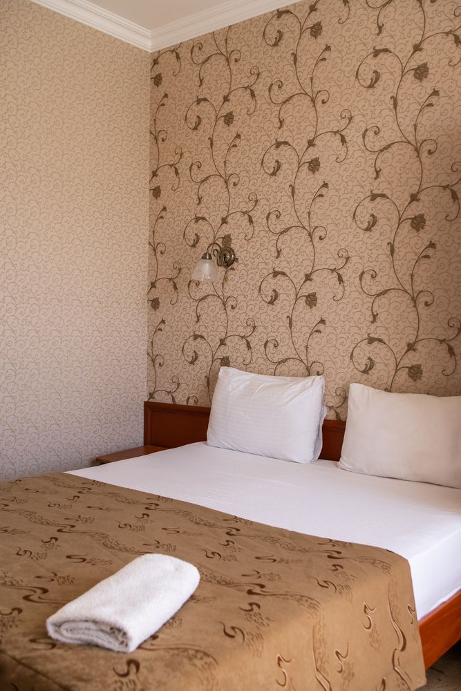 ЭЛЬБРУС (бывш. МИХАИЛ), гостевой дом - 18