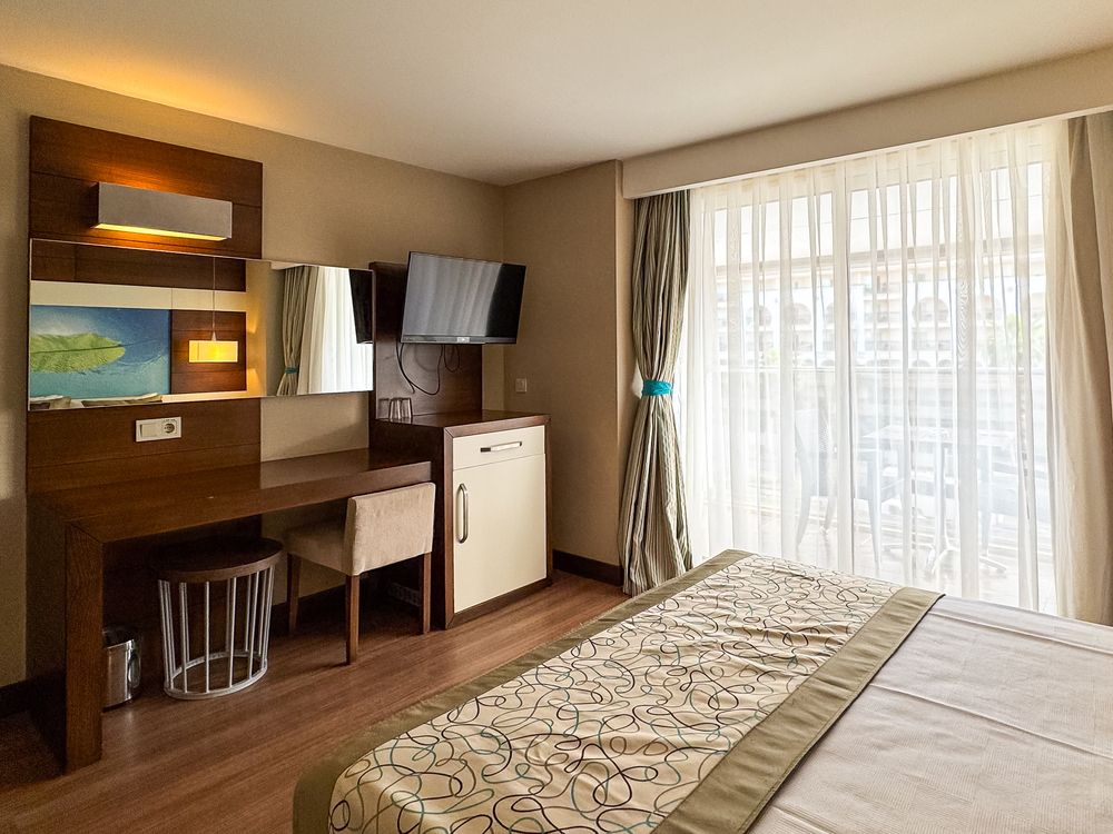 Adella Side Hotel - 64