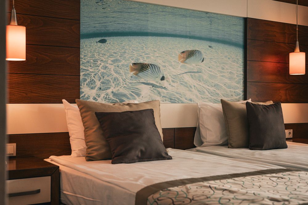 Adella Side Hotel - 58