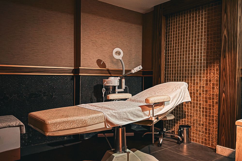 Adella Side Hotel - 50