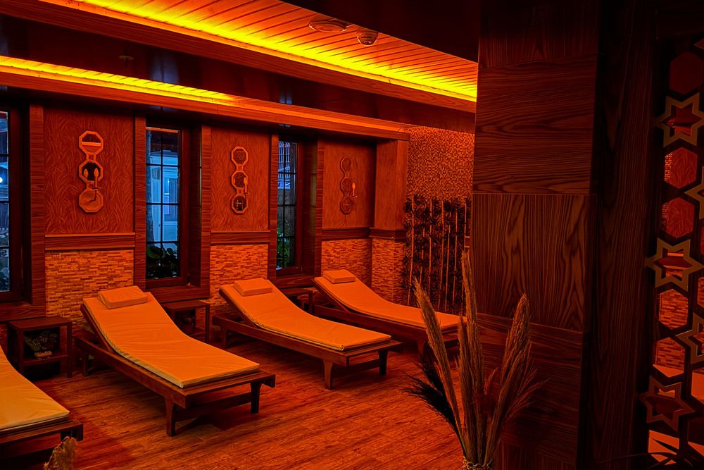 Adella Side Hotel - 47