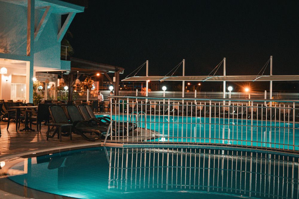 Adella Side Hotel - 17