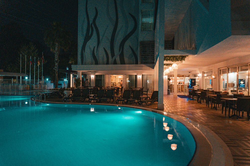 Adella Side Hotel - 15