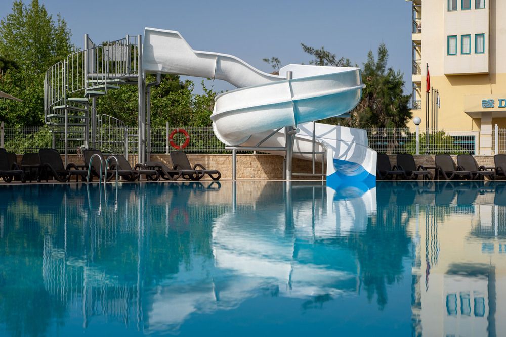 Adella Side Hotel - 11