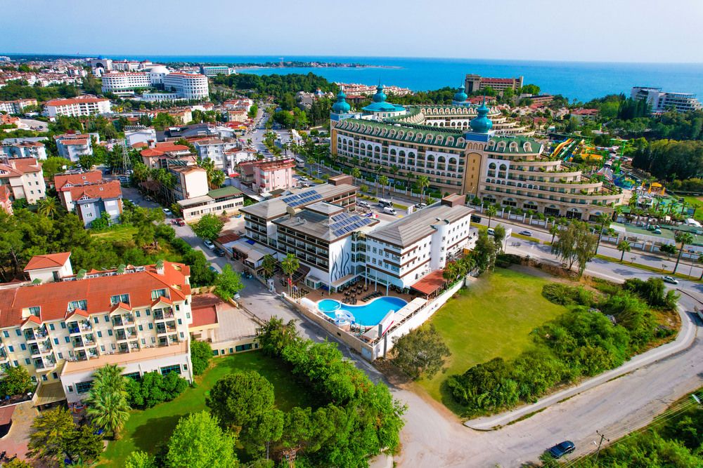 Adella Side Hotel - 3