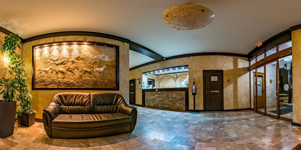 ГАЛА ПЛАЗА, гостевой дом - 17